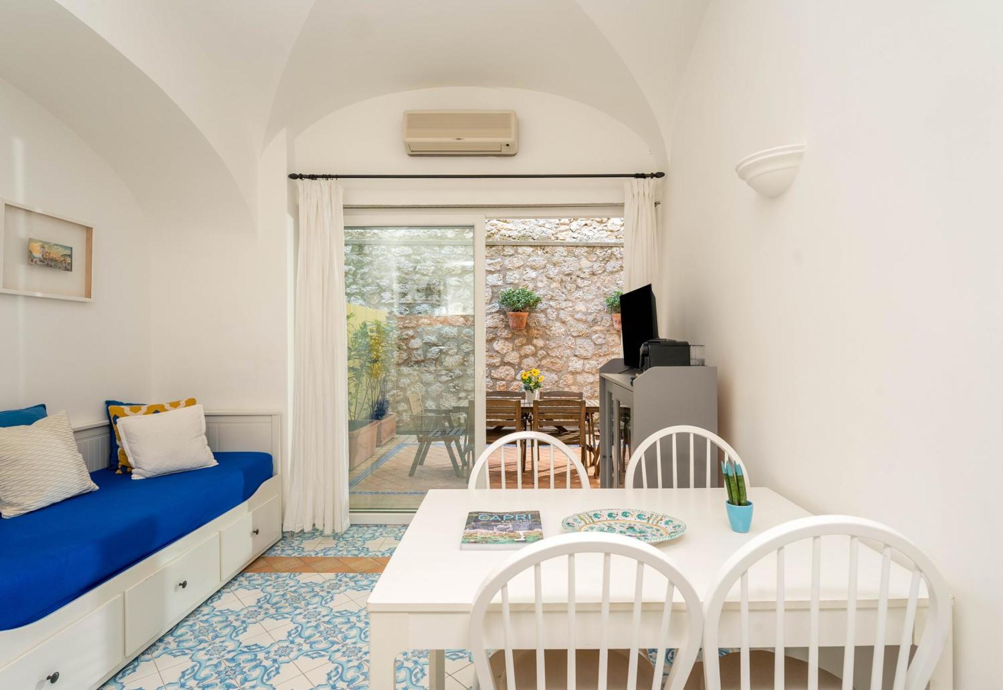 Oliveto Capri Apartments Cameră foto